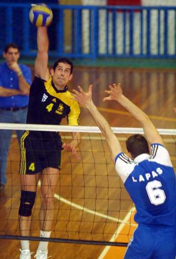 ΠΑΟΚ και Αρης νίκησαν ΑΕΚ, Πανελλήνιο στα πλέι οφ της Α1 βόλεϊ