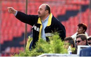 Ζητά με έγγραφο το νέο… πρόεδρο του Πανιωνίου