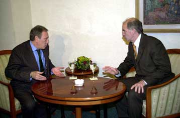 Στο επίκεντρο των συνομιλιών με τον Τζεμ διμερείς σχέσεις και Βαλκάνια