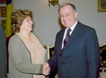 Αναγκαία η λήψη μέτρων για τη σταθερότητα των Βαλκανίων, υποστήριξαν