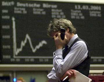 Κάτω από τις 10.000 μονάδες ο Dow Jones – Μεγάλες απώλειες και στην Ευρώπη