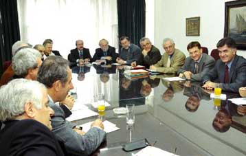 Συνάντηση Ευθυμίου και πρυτάνεων – Νέες κινητοποιήσεις σε ΑΕΙ και ΤΕΙ