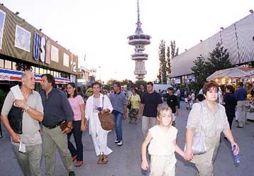 Να κηρυχθεί άγονος ζητούν ο δήμαρχος Θεσσαλονίκης και το ΕΒΕΘ