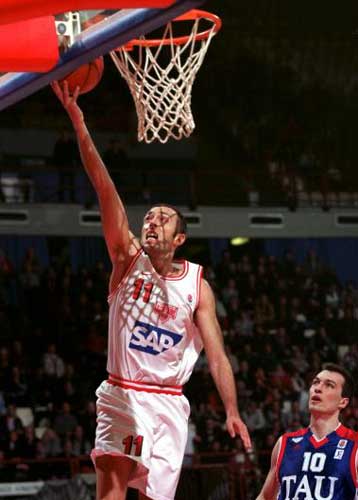 Απεργία στο Στάδιο και τραυματισμός του «ερυθρολεύκου»