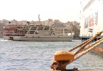 Τρεις επιβάτες τραυματίστηκαν σε ναυτικό ατύχημα ανοιχτά της Καβάλας