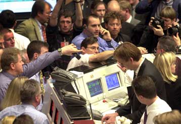 Η πτώση του Nasdaq παρασύρει τις διεθνείς χρηματαγορές