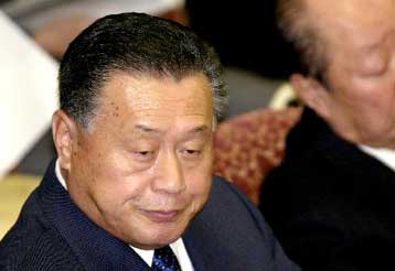 Πρόταση μομφής από την αντιπολίτευση – Το LDP σε πρόωρες εσωκομματικές εκλογές