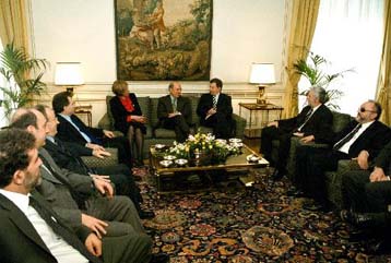 Συνέχεια, ανανέωση, διεύρυνση η πολιτική μας, δηλώνει ο Κ.Σημίτης