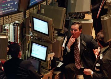 Κάτω από το όριο των 2.000 μονάδων για πρώτη φορά τα τελευταία δύο χρόνια