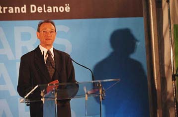 Αριστερά και Δεξιά μετρούν τις δυνάμεις τους εν όψει του δεύτερου γύρου