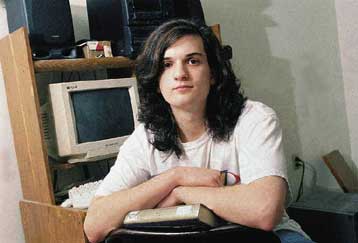 Εννέα μήνες καταναγκαστικά έργα… προγραμματιστή