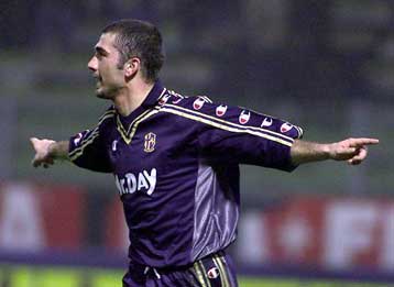 Με τέσσερα γκολ του Ιταλού η Πάρμα 4-0 επί της Μπάρι