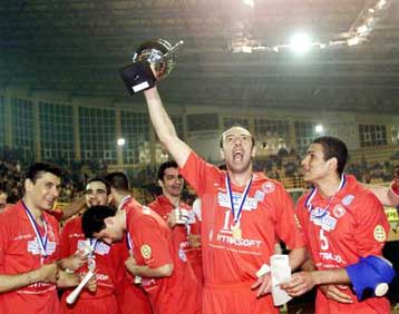 Ο Ολυμπιακός Κυπελλούχος στο βόλεϊ, 3-0 τον Ηρακλή