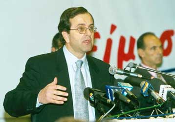 Μεσσήνιοι δήμαρχοι ζητούν από τον Καραμανλή την επάνοδο του προέδρου της ΠΟΛ.ΑΝ.