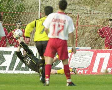 Ο Αθηναϊκός 2-0 τον Αρη με σκόρερ το Βέλγο
