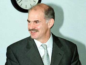 Ζητά ανανέωση της πολιτικής και καυτηριάζει τα φαινόμενα μεγαλοϊδεατισμού στα Βαλκάνια