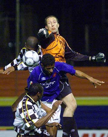 Η Μποαβίστα κέρδισε την Πάκος Φερέιρα