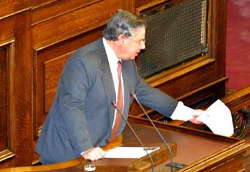 17 μέτρα για να παραμείνουν οι αγρότες στην ύπαιθρο