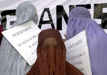 Μόλις το 3% των διευθυντικών θέσεων κατέχουν σε διεθνή κλίμακα