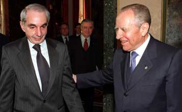 Από στιγμή σε στιγμή η διάλυση του Κοινοβουλίου από τον πρόεδρο της χώρας