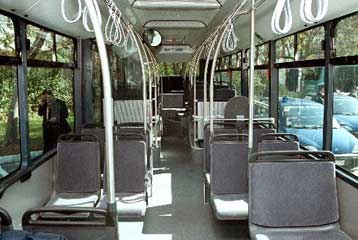 Tρεις νέες λεωφορειακές γραμμές θα συνδέσουν Αθήνα και Πειραιά με το αεροδρόμιο