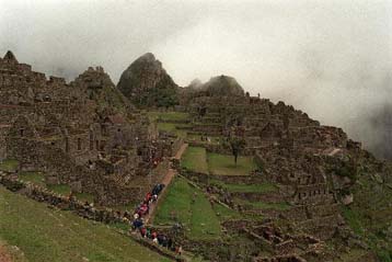 Καταρρέει το Μάτσου Πίτσου
