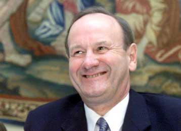 Στοιχεία για τρία μέλη της στα χέρια της Αντιτρομοκρατικής Υπηρεσίας