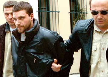 Θύμα της ομοιότητάς του με το δραπέτη πέφτει νεαρός ποδοσφαιριστής