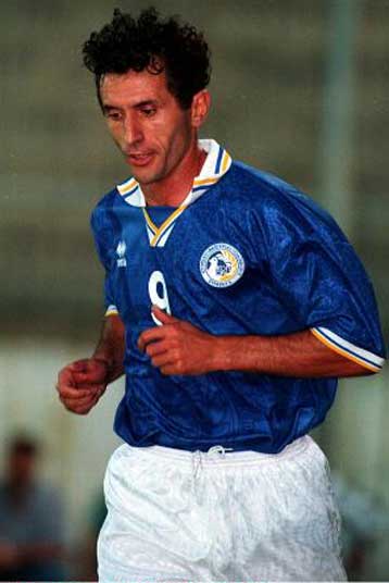 Ανοιχτή η πρόκριση μετά τους πρώτους ημιτελικούς