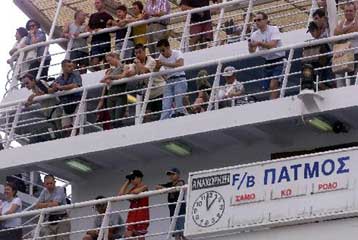 Φθηνά ναύλα και τακτικότερη επικοινωνία με τα νησιά θα ζητήσει η ΠΝΟ από το ΥΕΝ