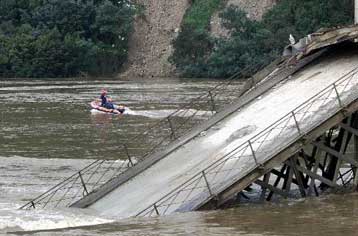 Η κυβέρνηση αναλαμβάνει την ευθύνη – Δεσμεύεται για αποζημιώσεις