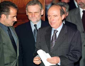 Σύνθημά του η ανανέωση