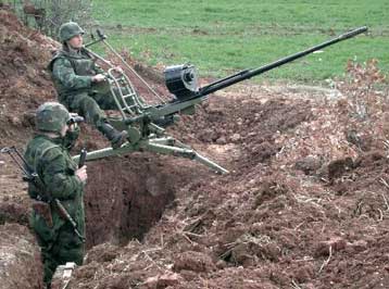 Συνεχείς επαφές της κυβέρνησης για την κρίση στην ΠΓΔΜ