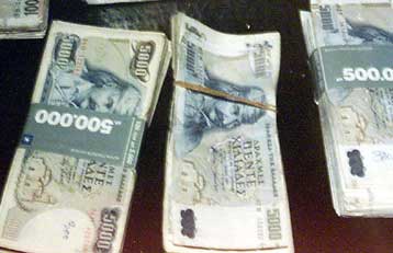 Πάνω από 3% ο δείκτης τιμών καταναλωτή το 2001