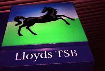 Επιμένει στη μάχη για την απόκτηση της Abbey