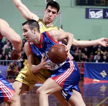 Εξέπληξε η ΑΕΚ, θριάμβευσε ο Παναθηναϊκός