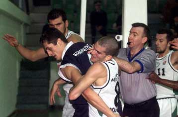 Έδωσε στην εκπνοή τη νίκη στον Ηρακλή με 72-71