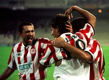 Είκοσι έναν παίκτες πήρε στην αποστολή ο Λεμονής