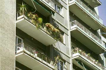 Η αύξηση των αντικειμενικών αξιών παγώνει την αγορά ακινήτων