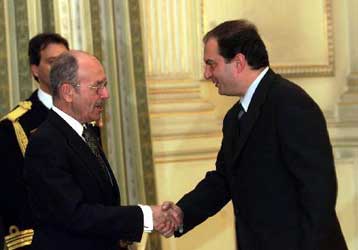 Θα συζητήσουν θέματα εσωτερικής και εξωτερικής πολιτικής