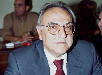 Η κυβέρνηση αναζητεί λύσεις, σύμφωνα με το Ν.Μανασή