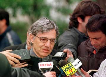 Δεν τίθεται θέμα μείωσης των εργοδοτικών εισφορών