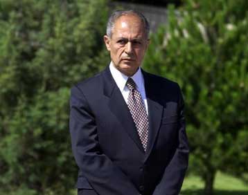 Τη συμπαράστασή του στην Αγκυρα εκφράζει ο πρόεδρος των ΗΠΑ