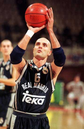 88-57 την Παφ Μπολόνια και έκανε το 1-1 στη Euroleague