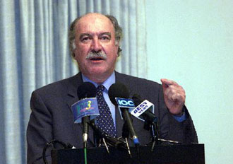 Σύσταση νέας επιτροπής για τη μεταδοτική σπογγώδη εγκεφαλοπάθεια