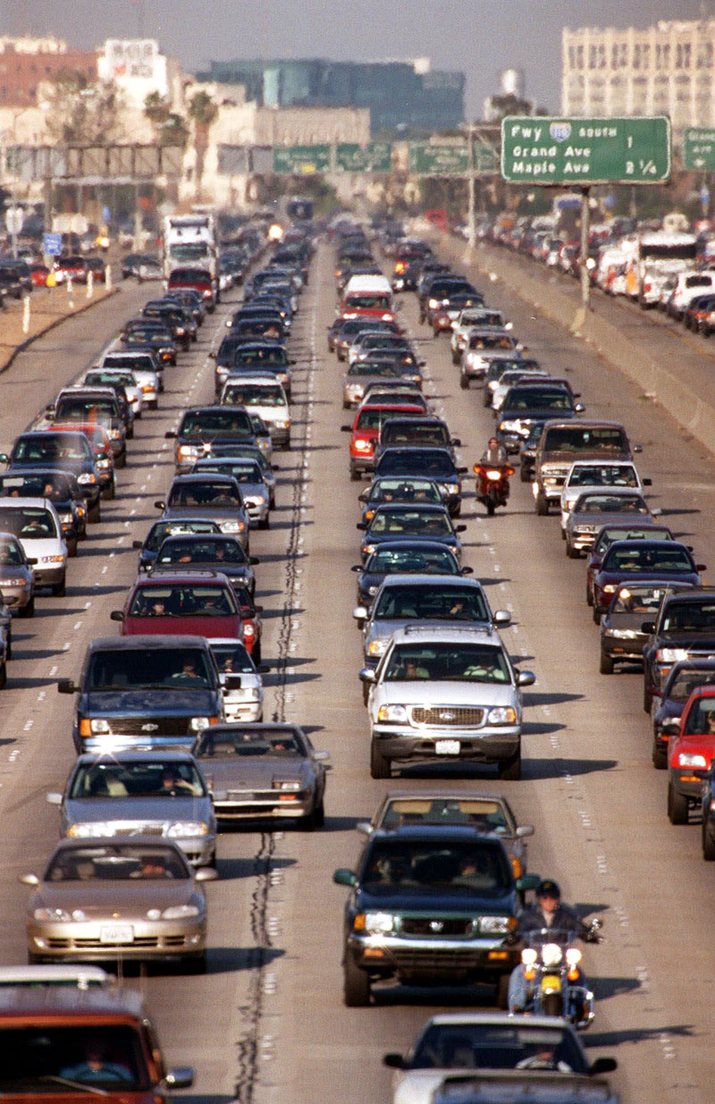 Δυσοίωνες προβλέψεις για τις διεθνείς πωλήσεις αυτοκινήτων την επόμενη διετία