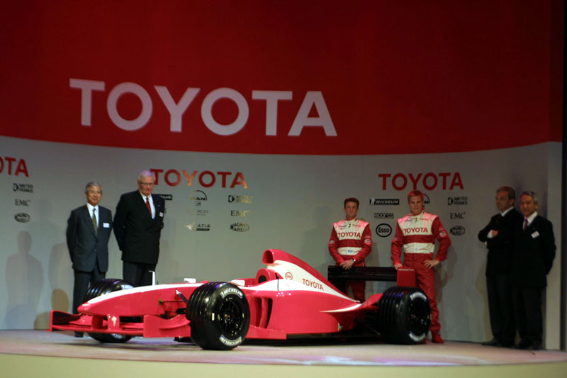 Στο στόχαστρο της Toyota F1 o M.Schumacher