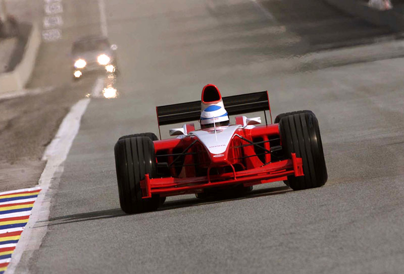 Η Toyota επιστρέφει για δοκιμές στο Paul Ricard