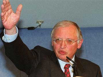 Η ΕΕ ζητά από την Αγκυρα λύση στο πρόβλημα των απεργών πείνας στις φυλακές