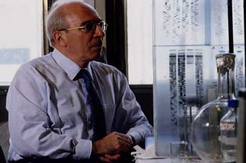 Λογισμικό διαβάζει την επιστημονική βιβλιογραφία για λογαριασμό ερευνητών